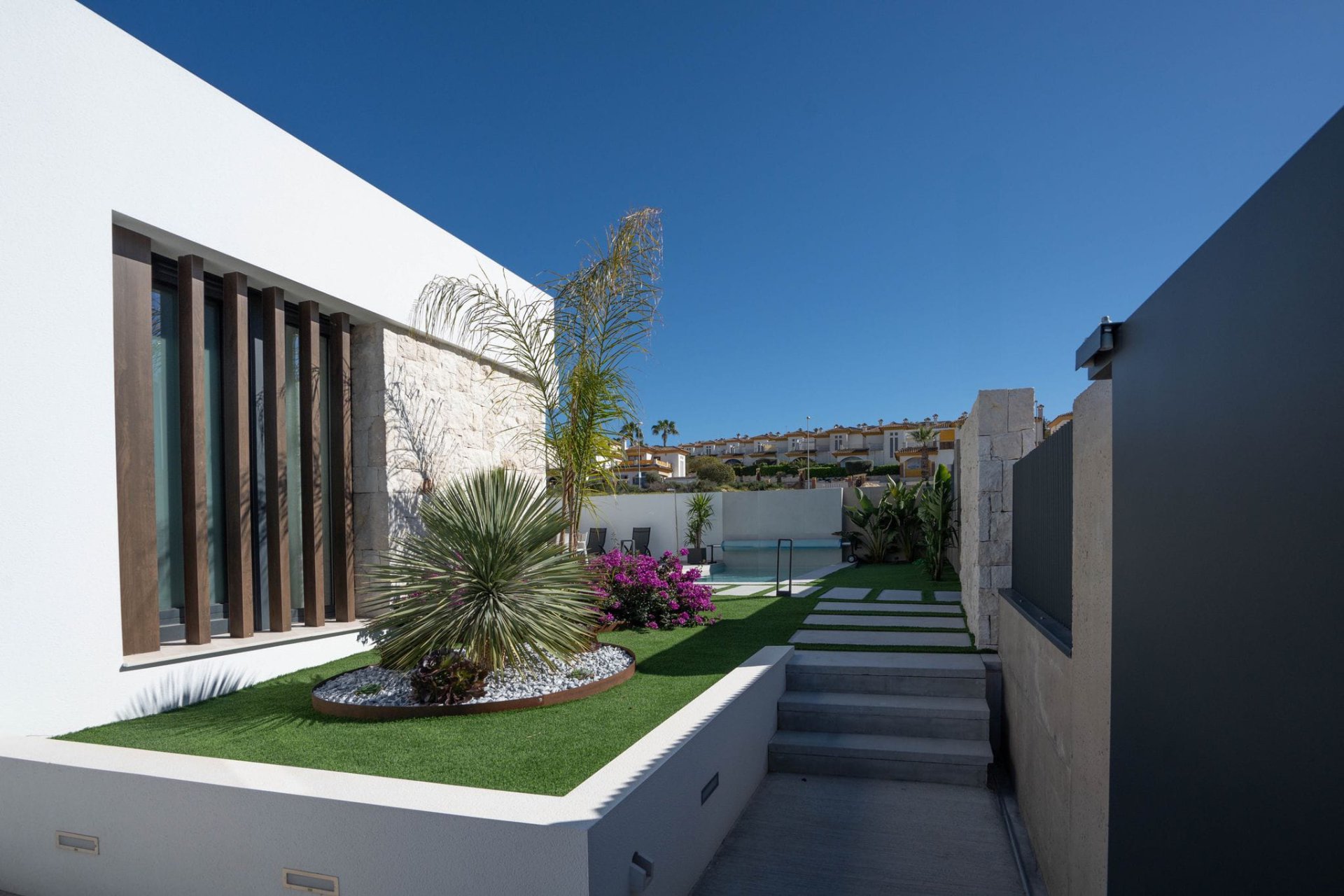 Villa en Rojales, Alicante, España 4 dormitorios,  No. 194156