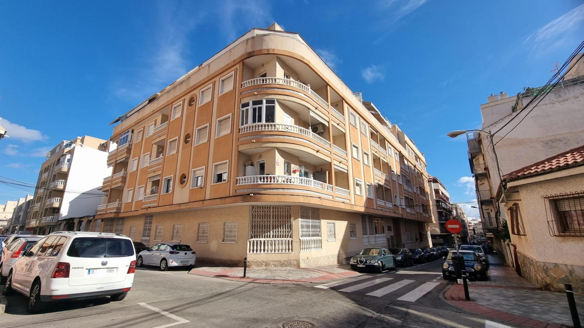 Appartamento a Torrevieja, Alicante, Spagna 2 camere da letto, 58 mq. N° 182886