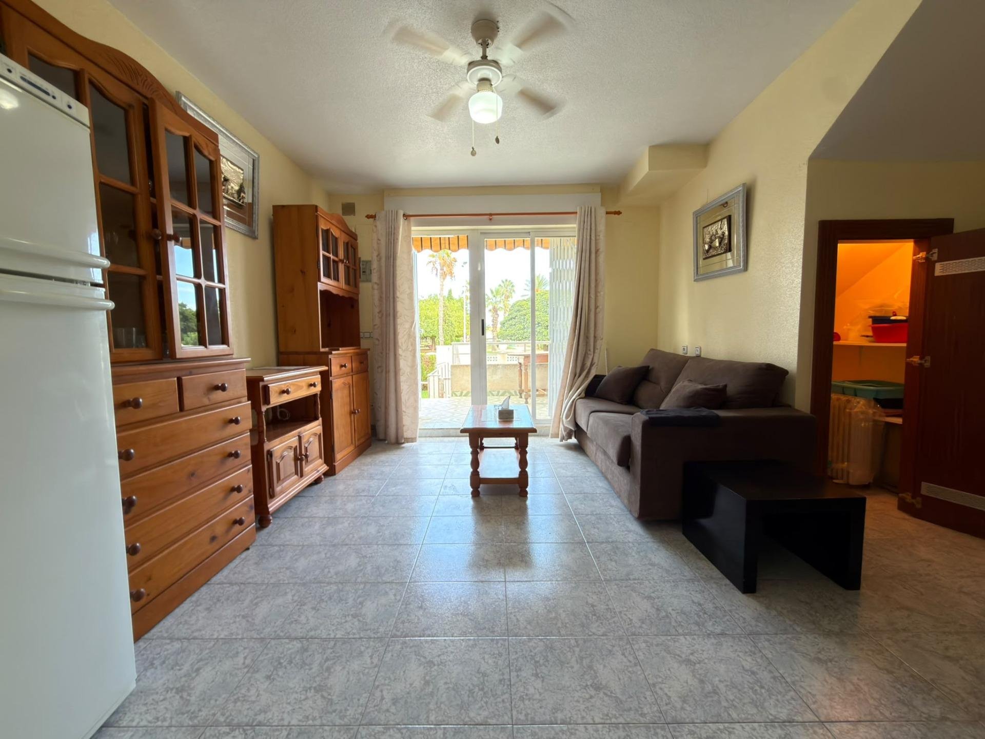 Bungalow i Torrevieja, Alicante, Spanien 1 sovrum, 66 kvm. Nr. 196672