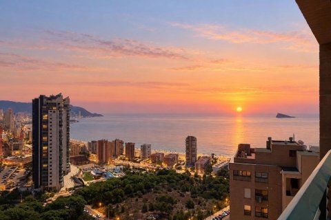 Lägenhet i Benidorm, Alicante, Spanien 3 sovrum, 135 kvm. Nr. 196668
