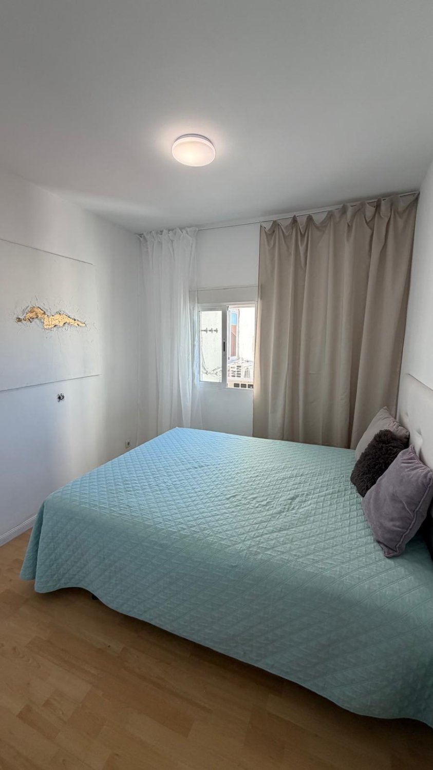 Apartamento en Madrid, España 1 dormitorio, 40 m2 No. 196669