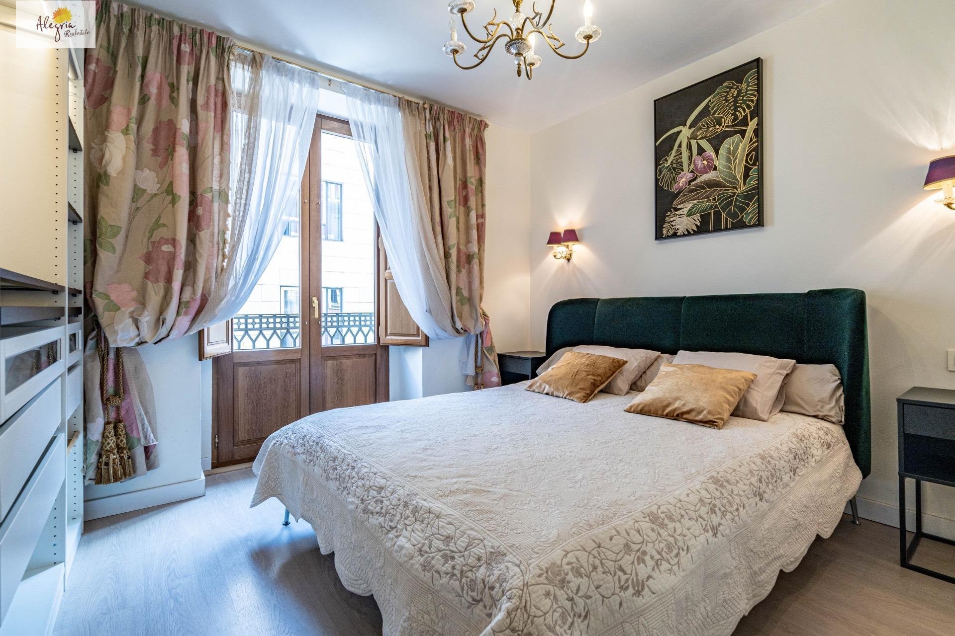 Apartment in Valencia, Spain 3 bedrooms, 90 sq.m. No. 196670