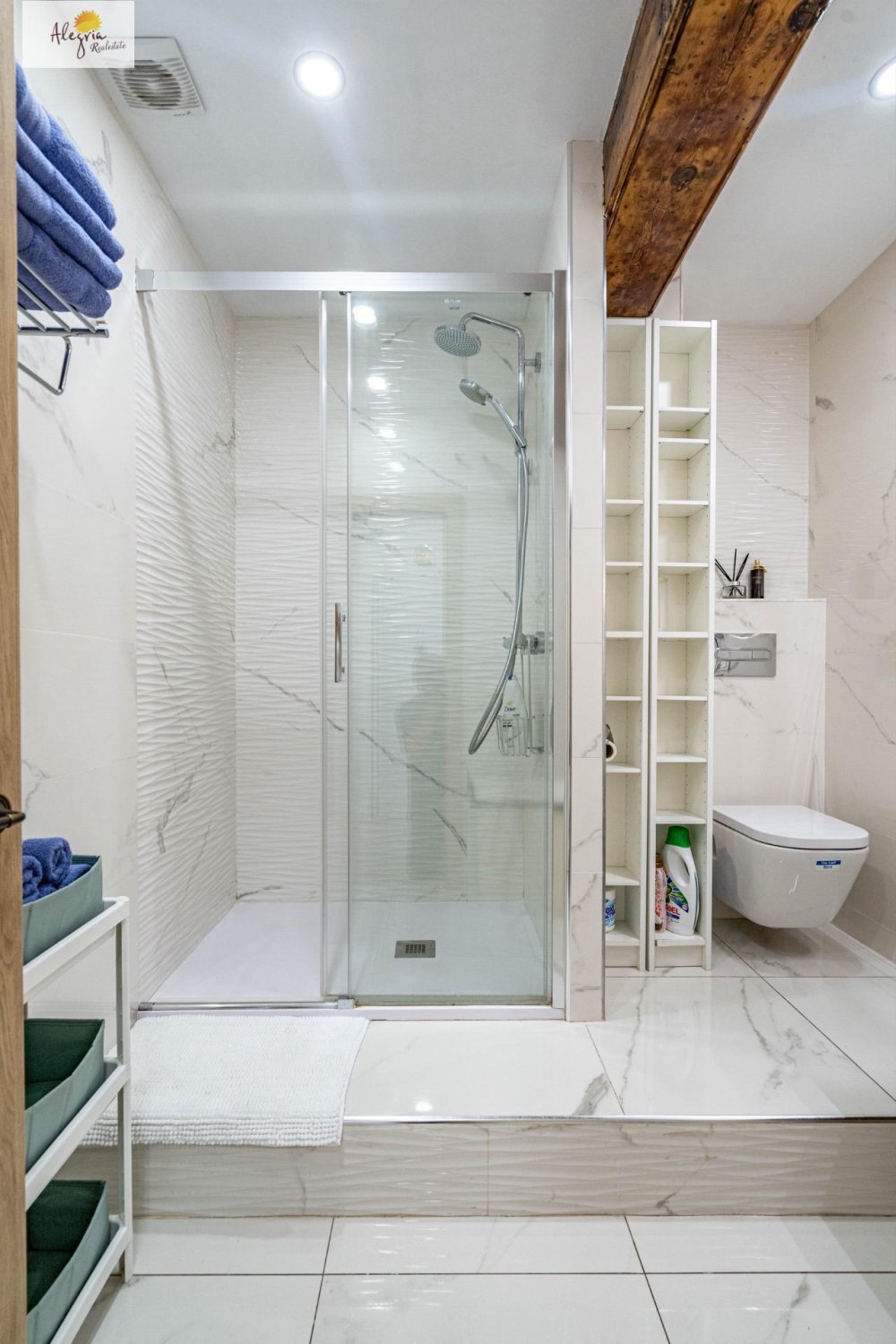 Apartment in Valencia, Spain 3 bedrooms, 90 sq.m. No. 196670