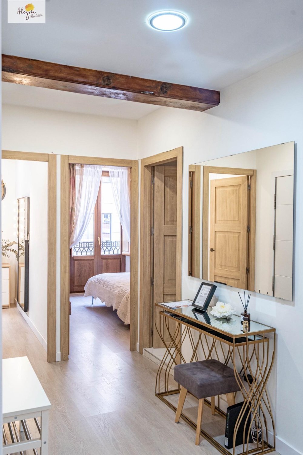 Apartment in Valencia, Spain 3 bedrooms, 90 sq.m. No. 196670
