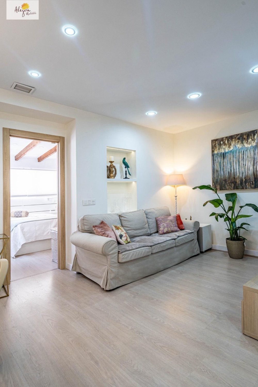 Apartment in Valencia, Spain 3 bedrooms, 90 sq.m. No. 196670