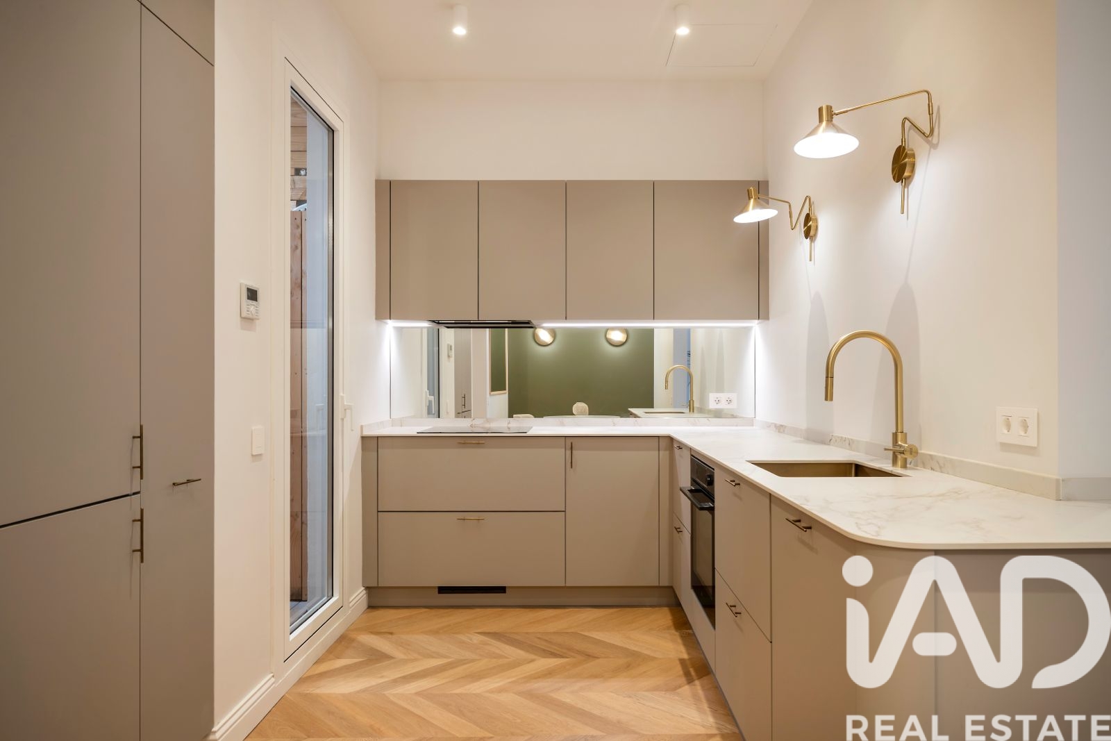 Wohnung in Barcelona, Spanien 3 Schlafzimmer, 157 m2 Nr. 152850