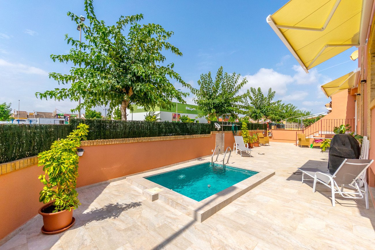 Villa in Torre de la Horadada, Alicante, Spanien 3 Schlafzimmer,  Nr. 147646