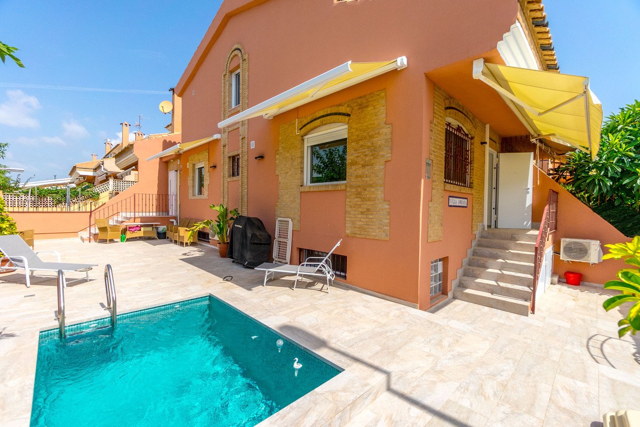 Villa in Torre de la Horadada, Alicante, Spanien 3 Schlafzimmer,  Nr. 147646