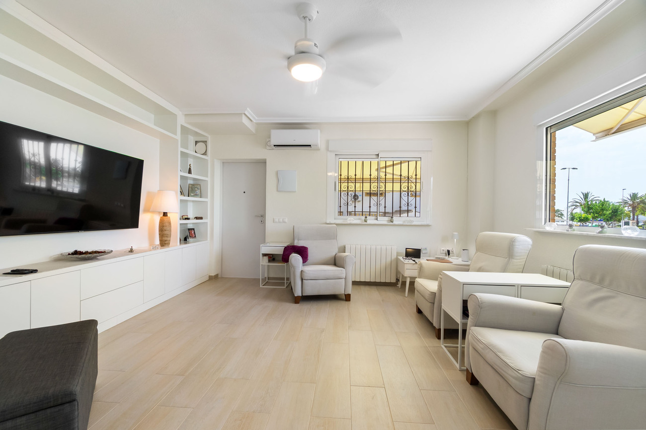 Villa in Torre de la Horadada, Alicante, Spanien 3 Schlafzimmer,  Nr. 147646