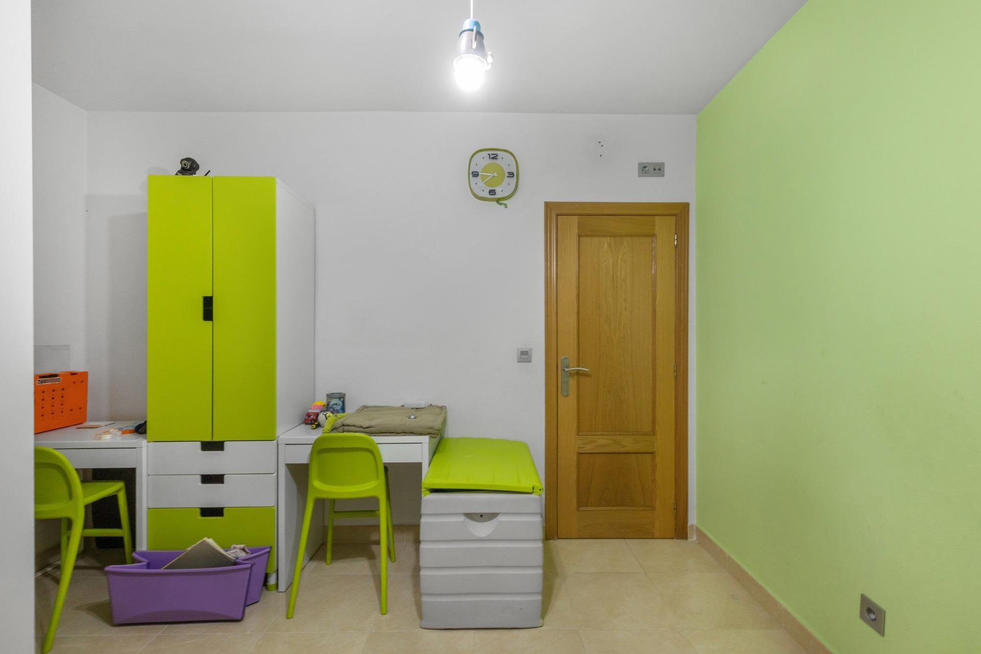Dzīvoklis Torrevieja, Alicante, Spānijā 4 istabas,  Nr. 147643