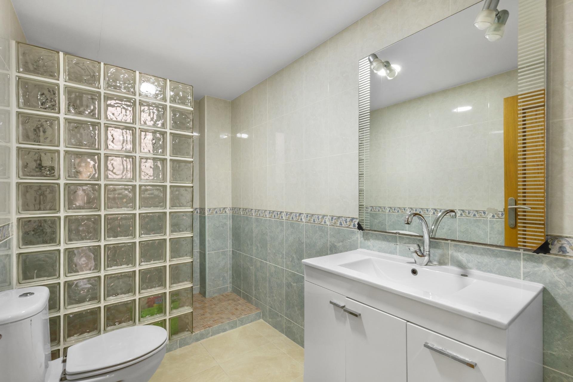 Dzīvoklis Torrevieja, Alicante, Spānijā 4 istabas,  Nr. 147643