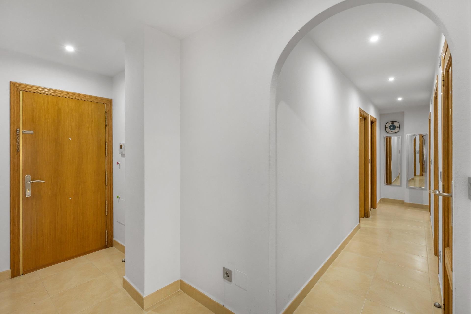Dzīvoklis Torrevieja, Alicante, Spānijā 4 istabas,  Nr. 147643