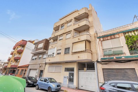 Apartament w Torrevieja, Alicante, Hiszpania 4 sypialnie,  nr 147643