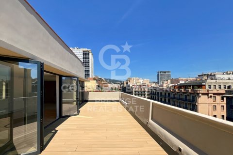 Penthouse w Barcelona, Hiszpania 3 sypialnie, 219 mkw. nr 160295
