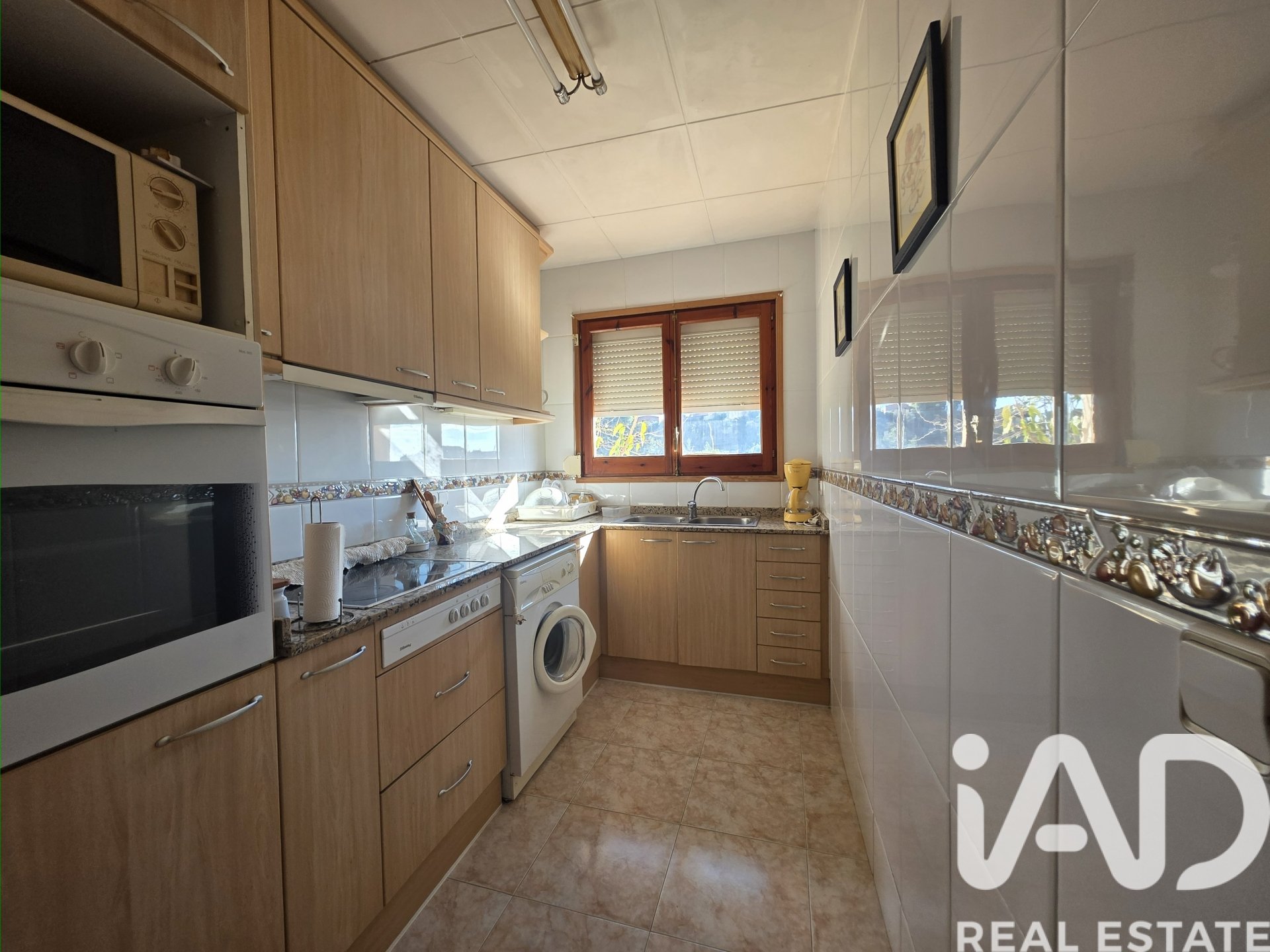 Townhouse in Albesa, Lleida, Spain 4 bedrooms, 186 sq.m. No. 185490