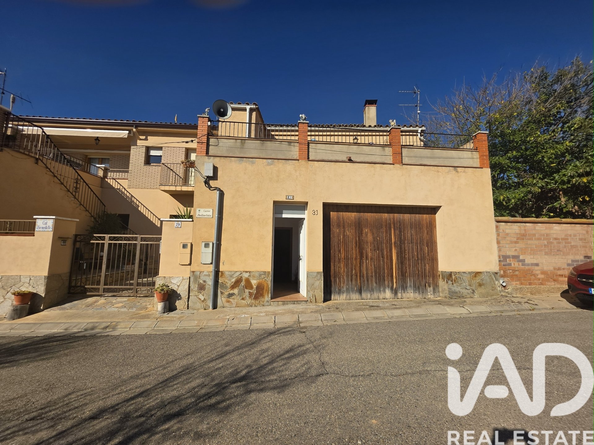 Townhouse in Albesa, Lleida, Spain 4 bedrooms, 186 sq.m. No. 185490