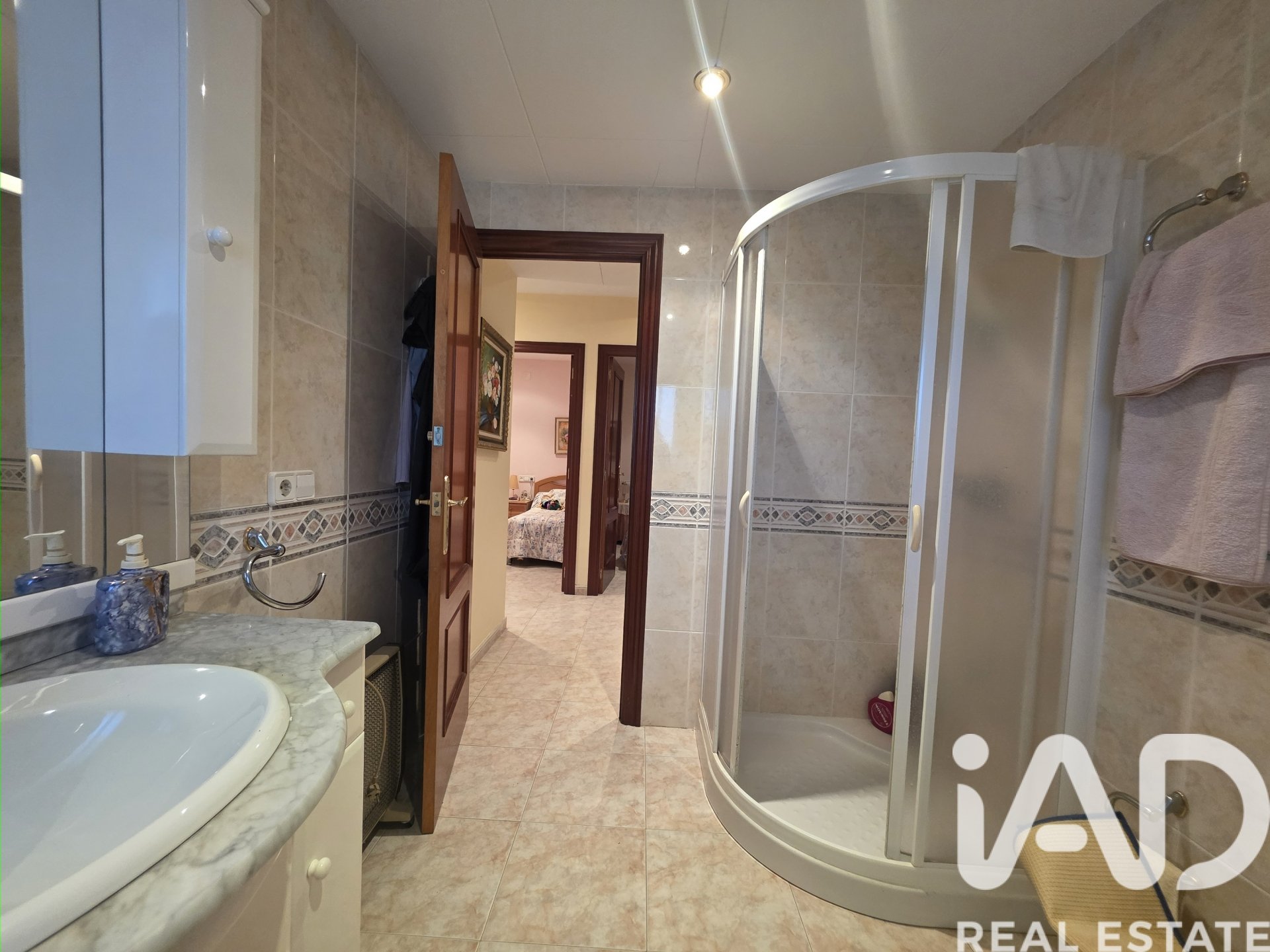 Townhouse in Albesa, Lleida, Spain 4 bedrooms, 186 sq.m. No. 185490