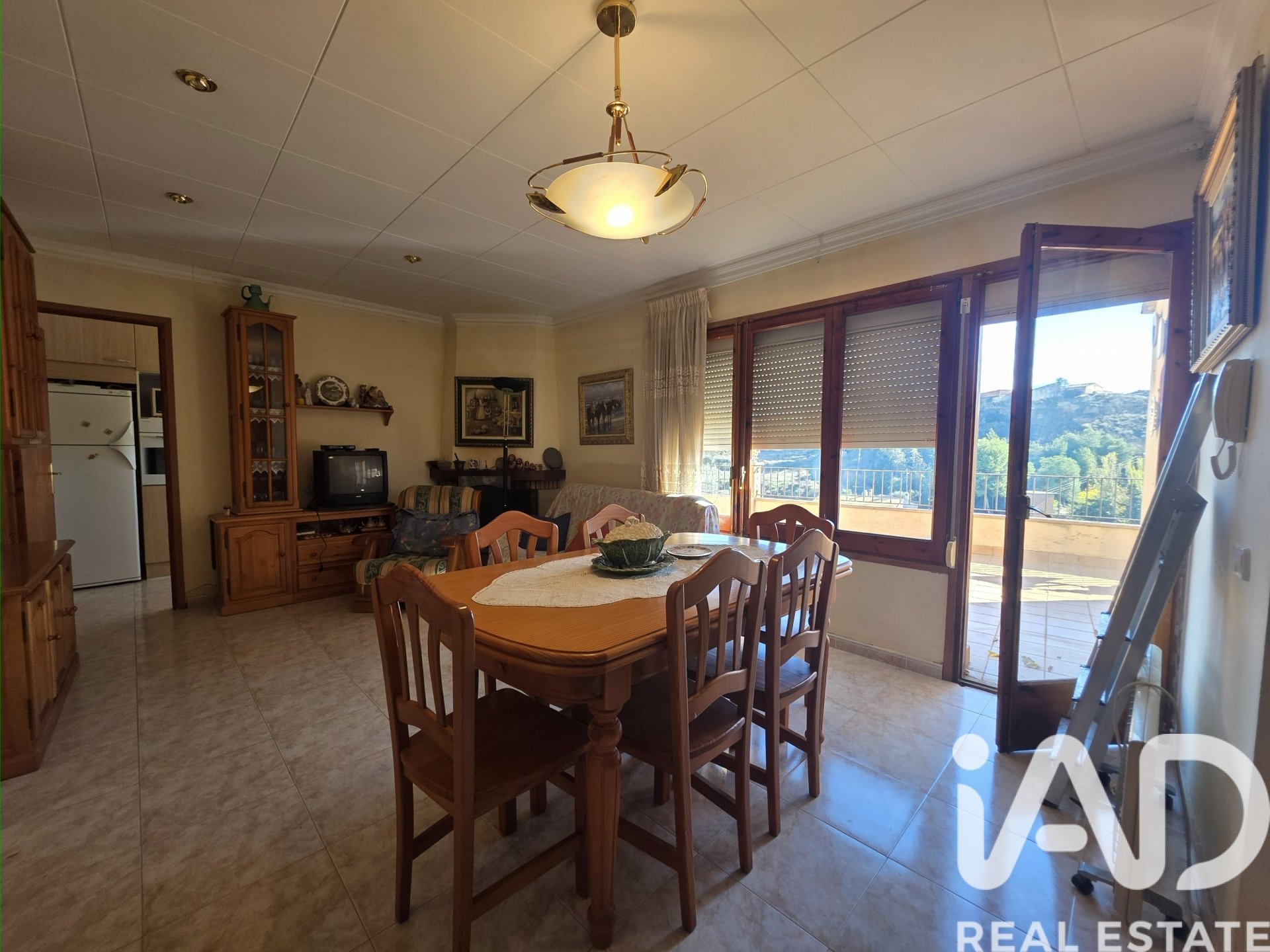 Townhouse in Albesa, Lleida, Spain 4 bedrooms, 186 sq.m. No. 185490