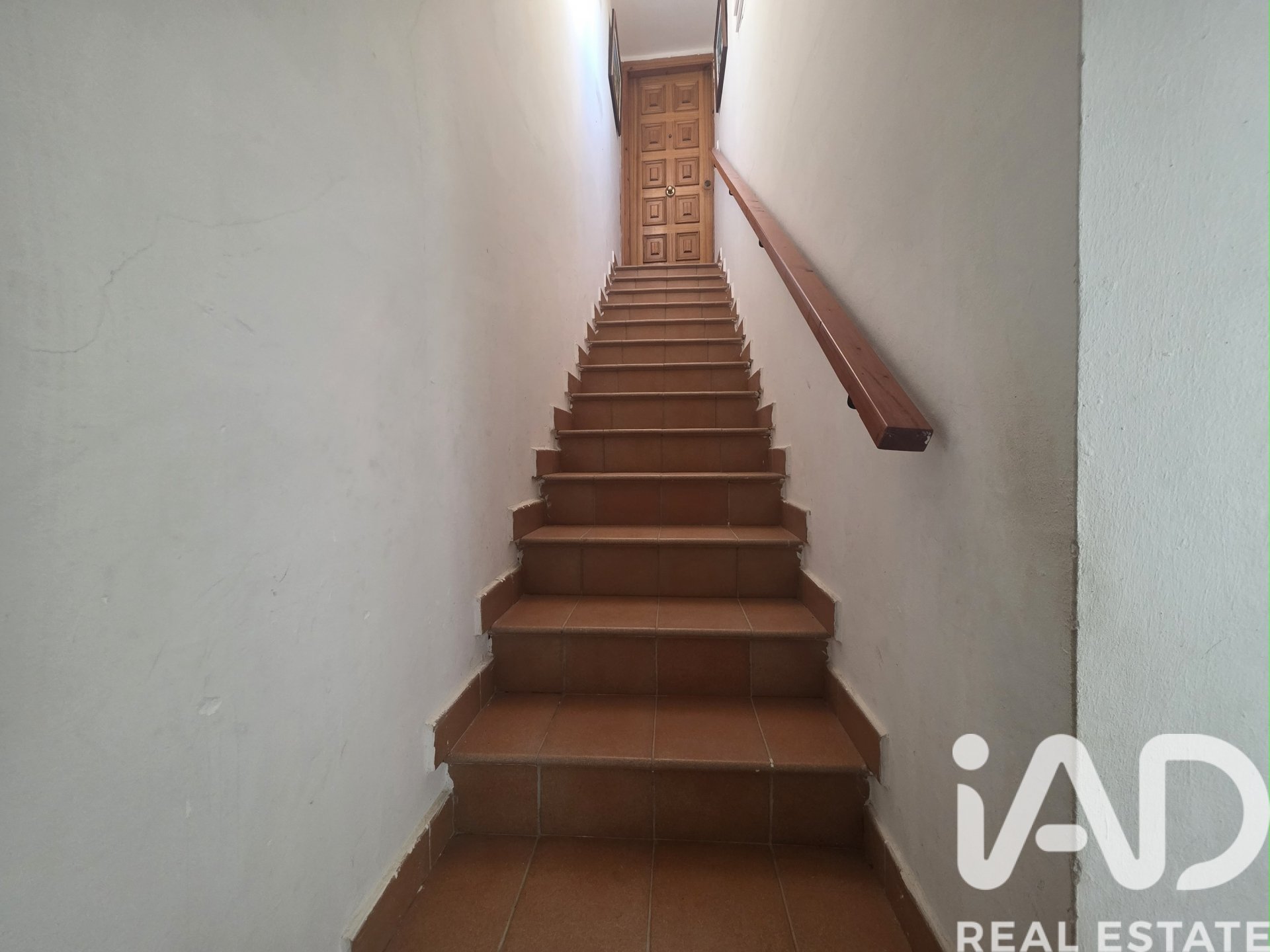 Townhouse in Albesa, Lleida, Spain 4 bedrooms, 186 sq.m. No. 185490