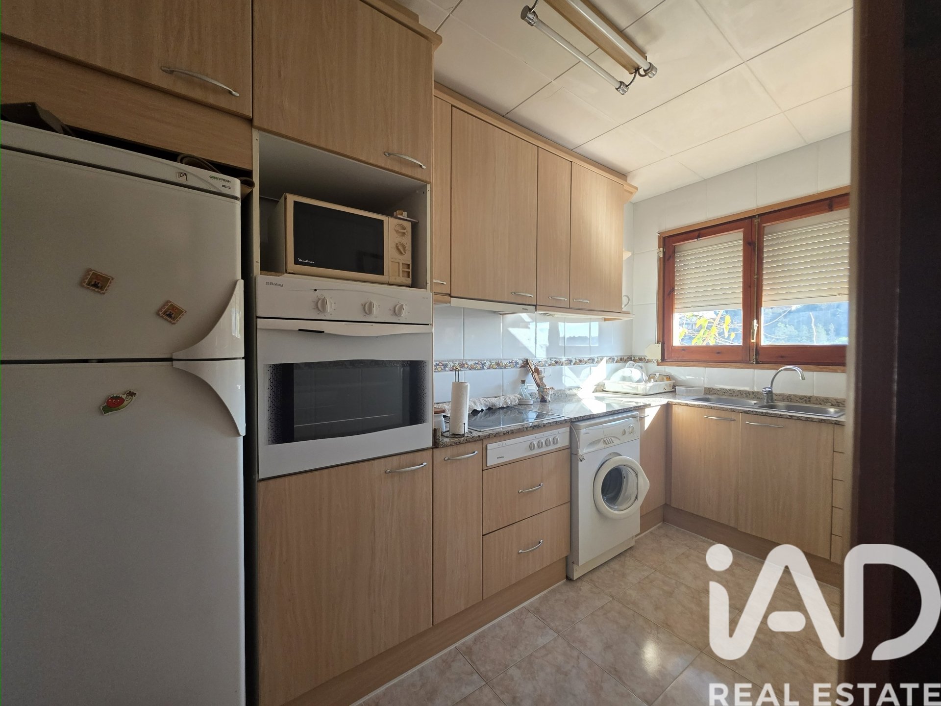 Townhouse in Albesa, Lleida, Spain 4 bedrooms, 186 sq.m. No. 185490