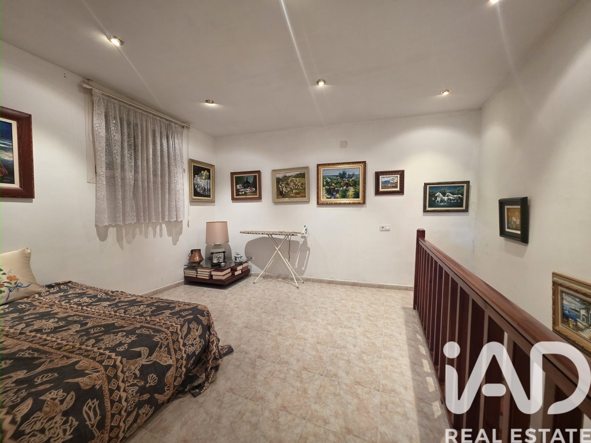 Townhouse in Albesa, Lleida, Spain 4 bedrooms, 186 sq.m. No. 185490