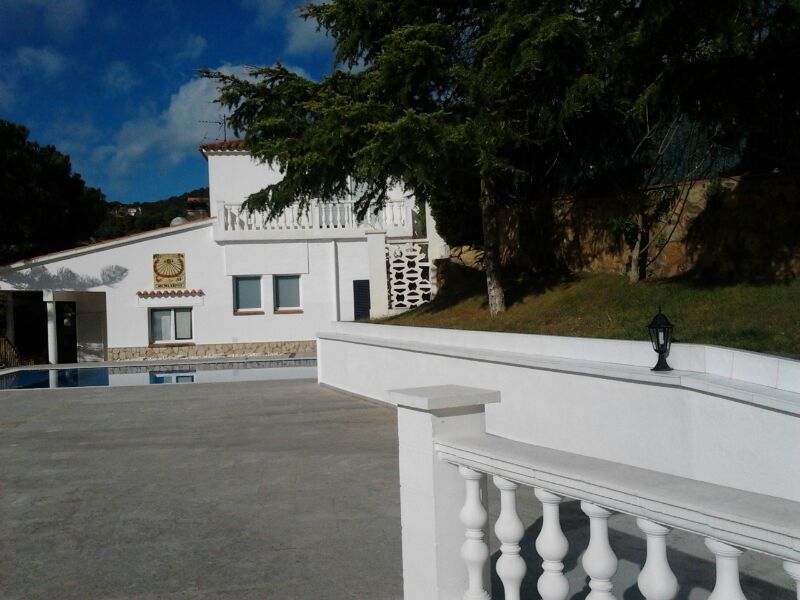 Dom w Lloret de Mar, Girona, Hiszpania 7 sypialni, 696 mkw. nr 97963