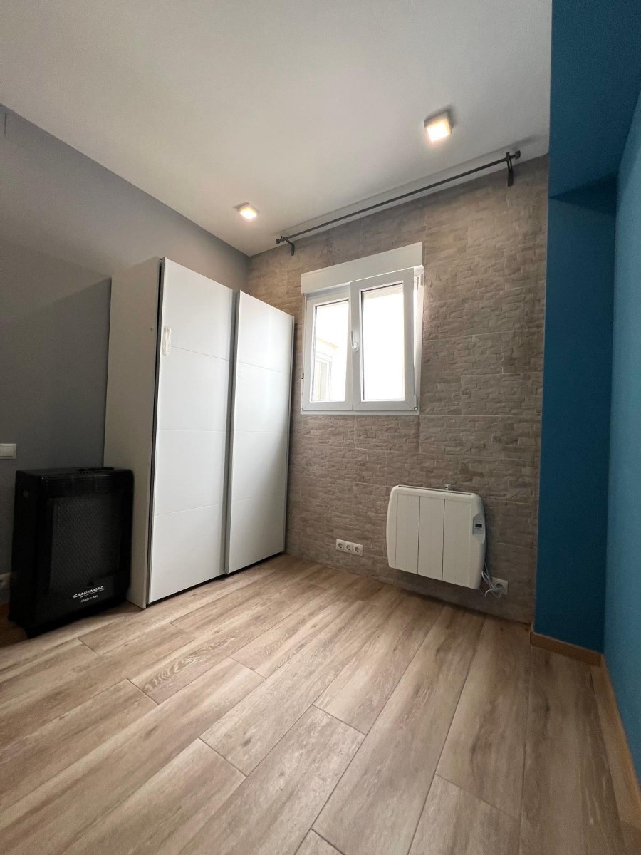 Huoneisto Valencia, Espanja 2 makuuhuonetta, 68 m2 No. 133893