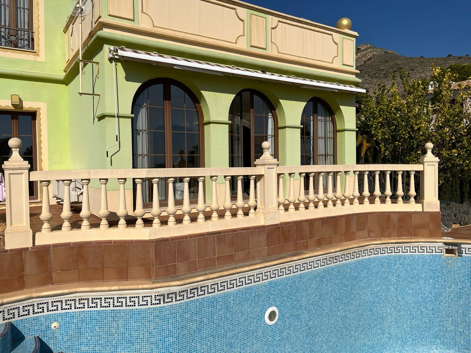 Villa à Benidorm, Alicante, Espagne 283 m2 No. 133887