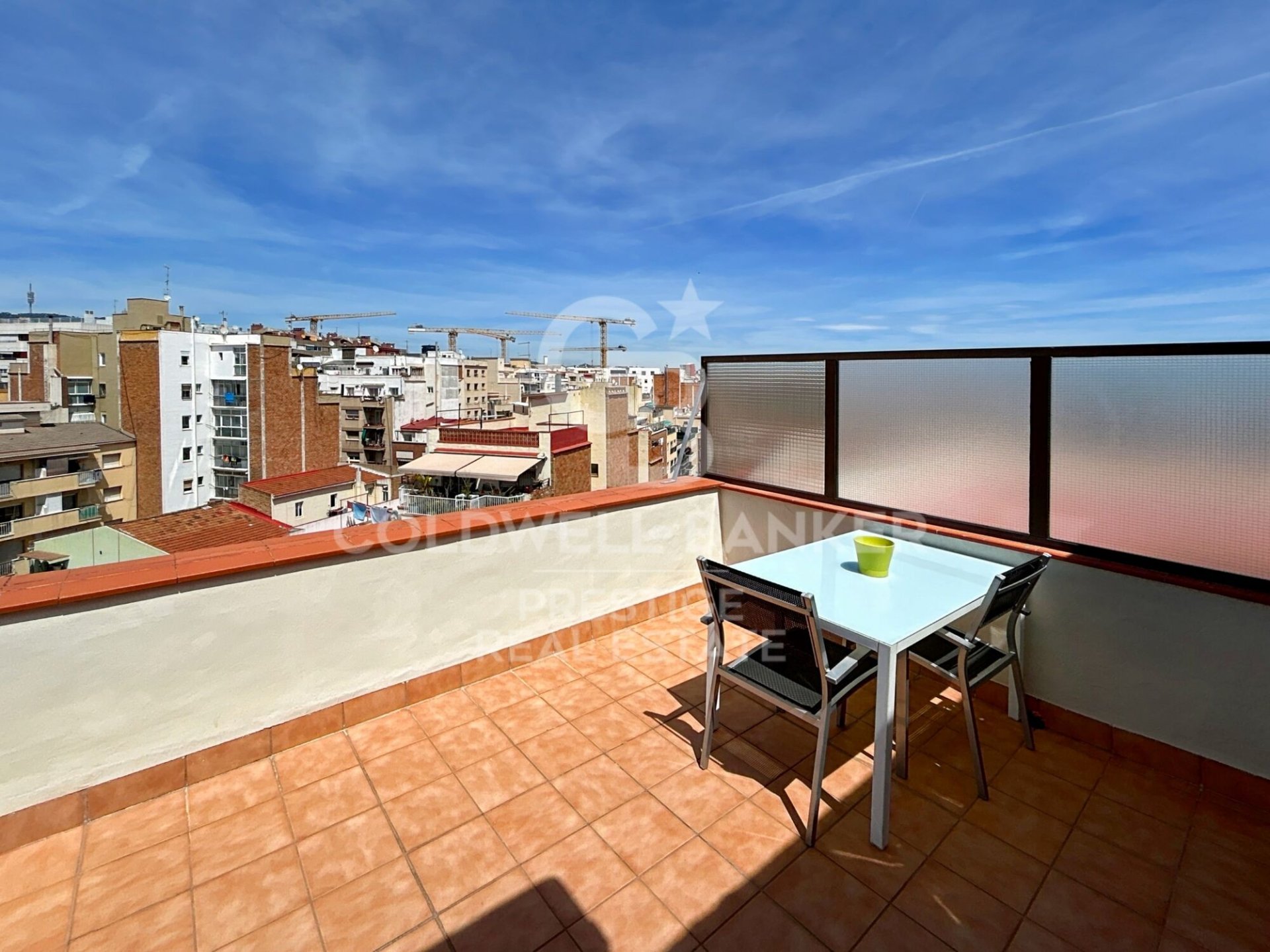 Penthäuser in Barcelona, Spanien 2 Schlafzimmer, 62 m2 Nr. 160167
