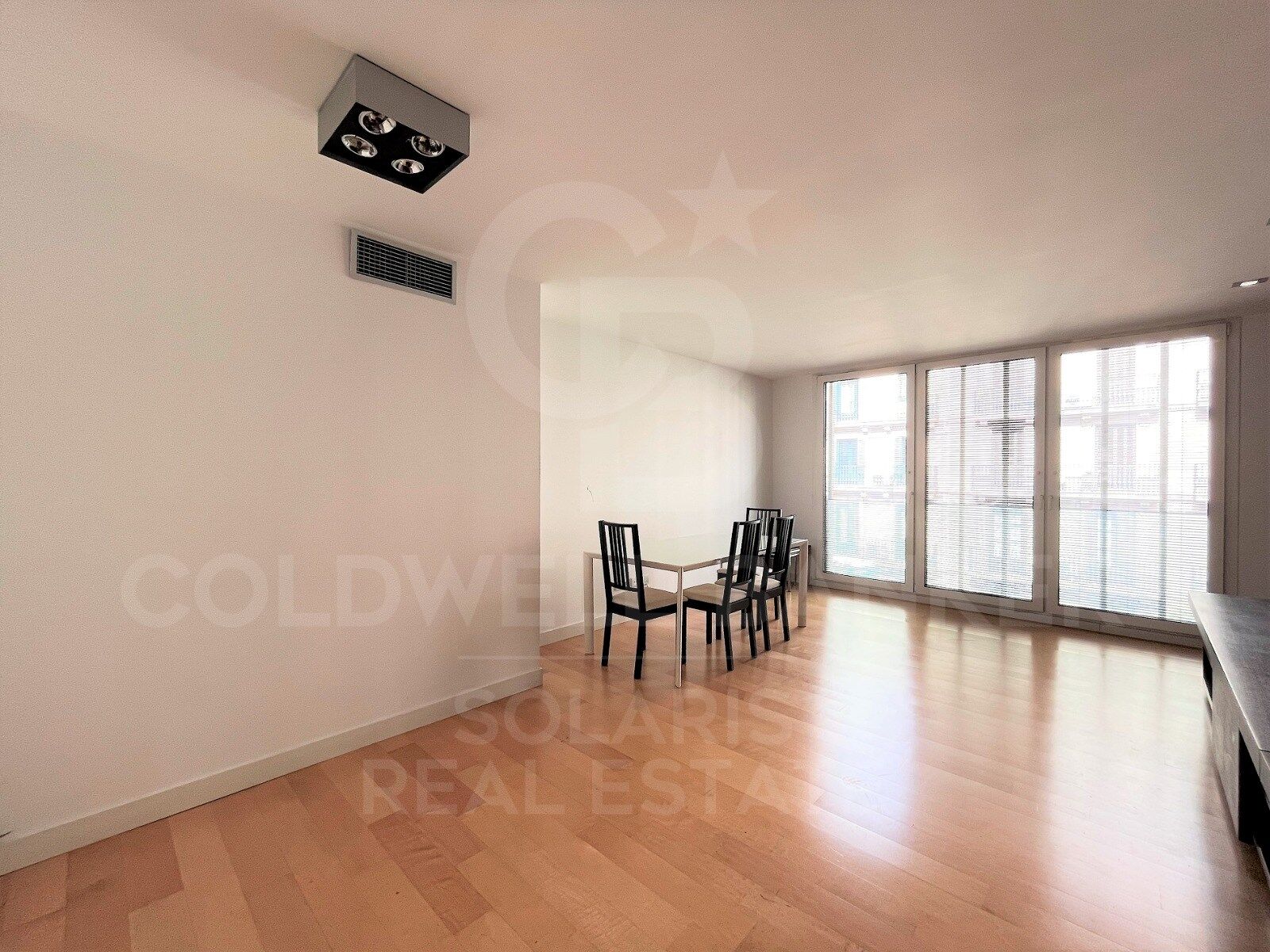 Apartament w Barcelona, Hiszpania 3 sypialnie, 126 mkw. nr 160168