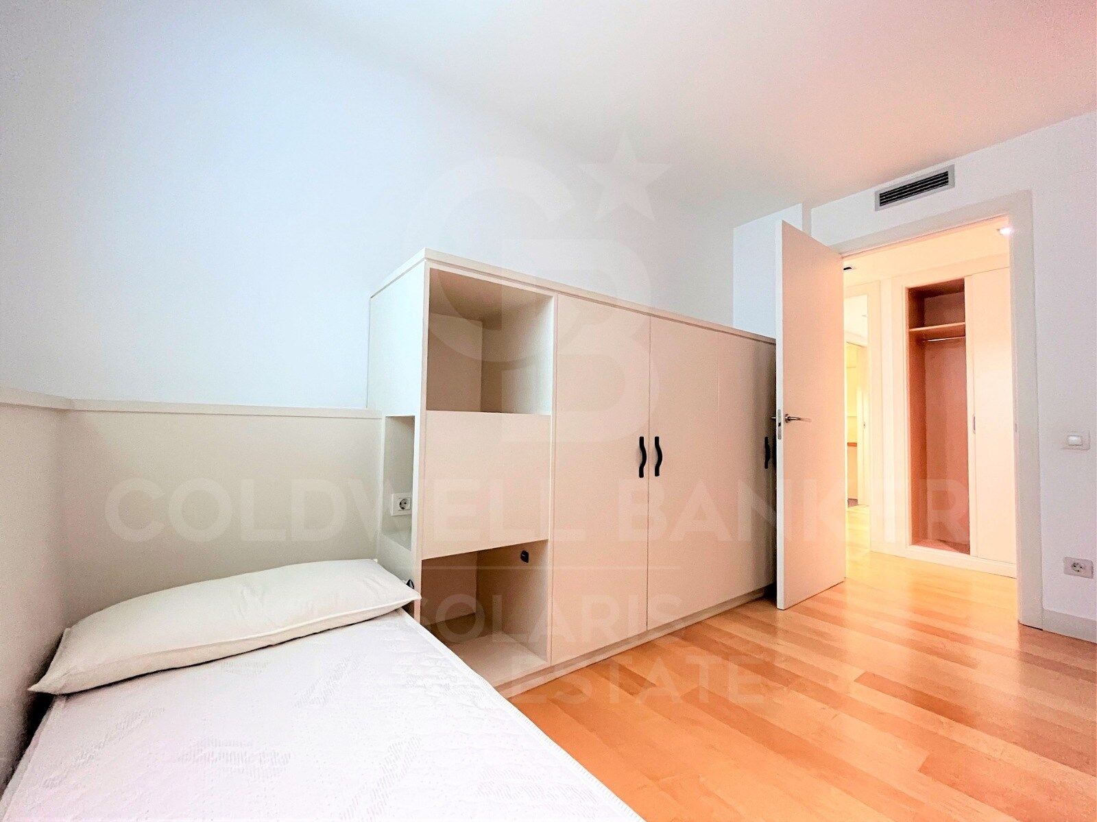 Apartament w Barcelona, Hiszpania 3 sypialnie, 126 mkw. nr 160168