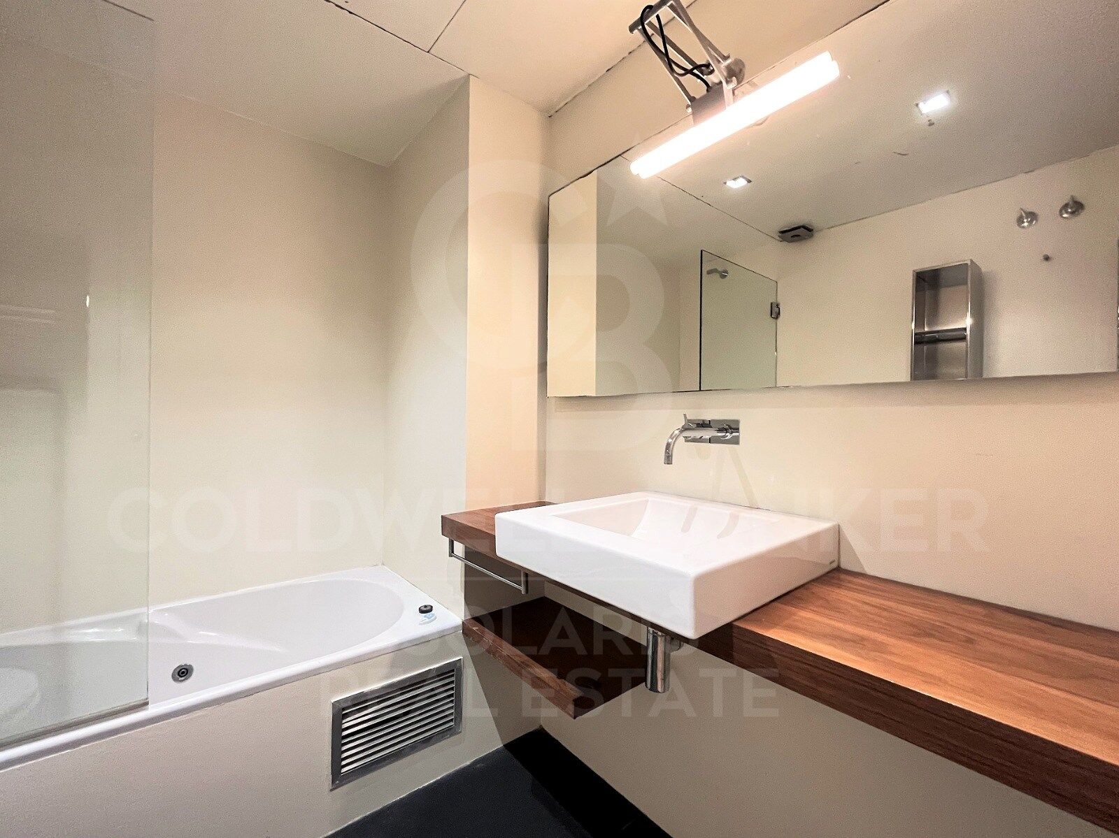 Apartament w Barcelona, Hiszpania 3 sypialnie, 126 mkw. nr 160168
