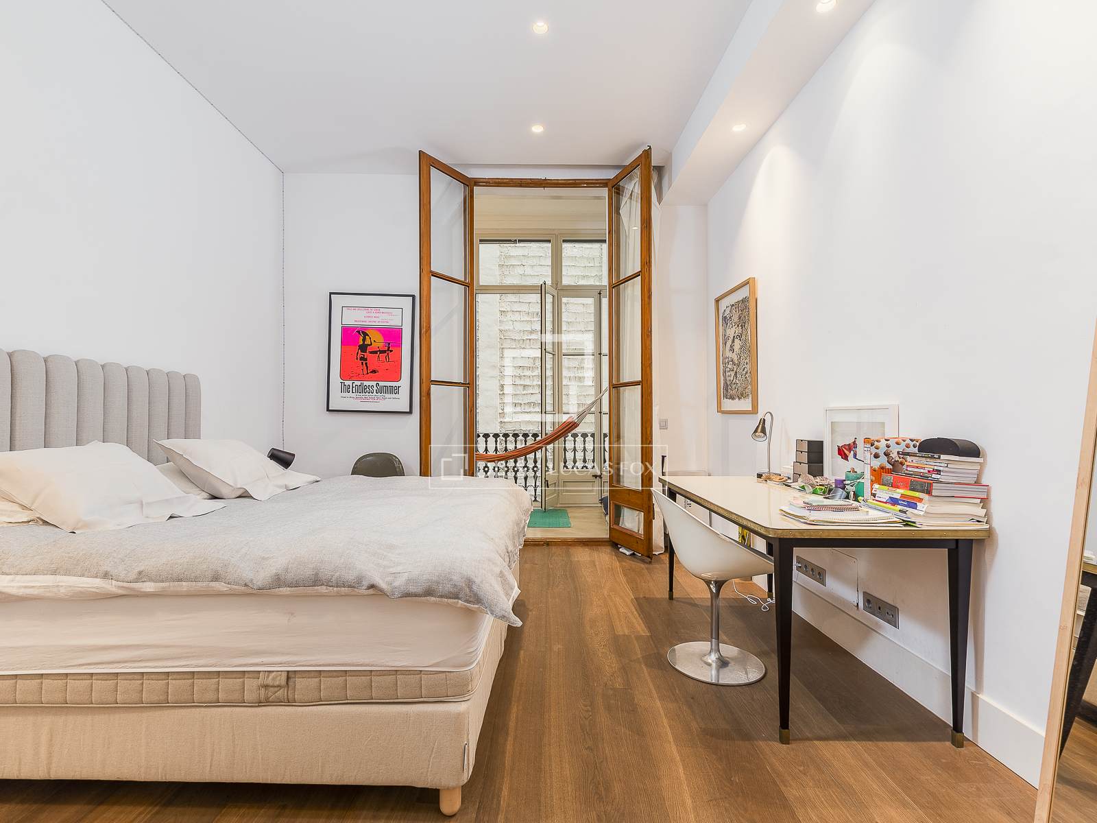 Apartamento en Barcelona, España 5 dormitorios, 309 m2 No. 150973