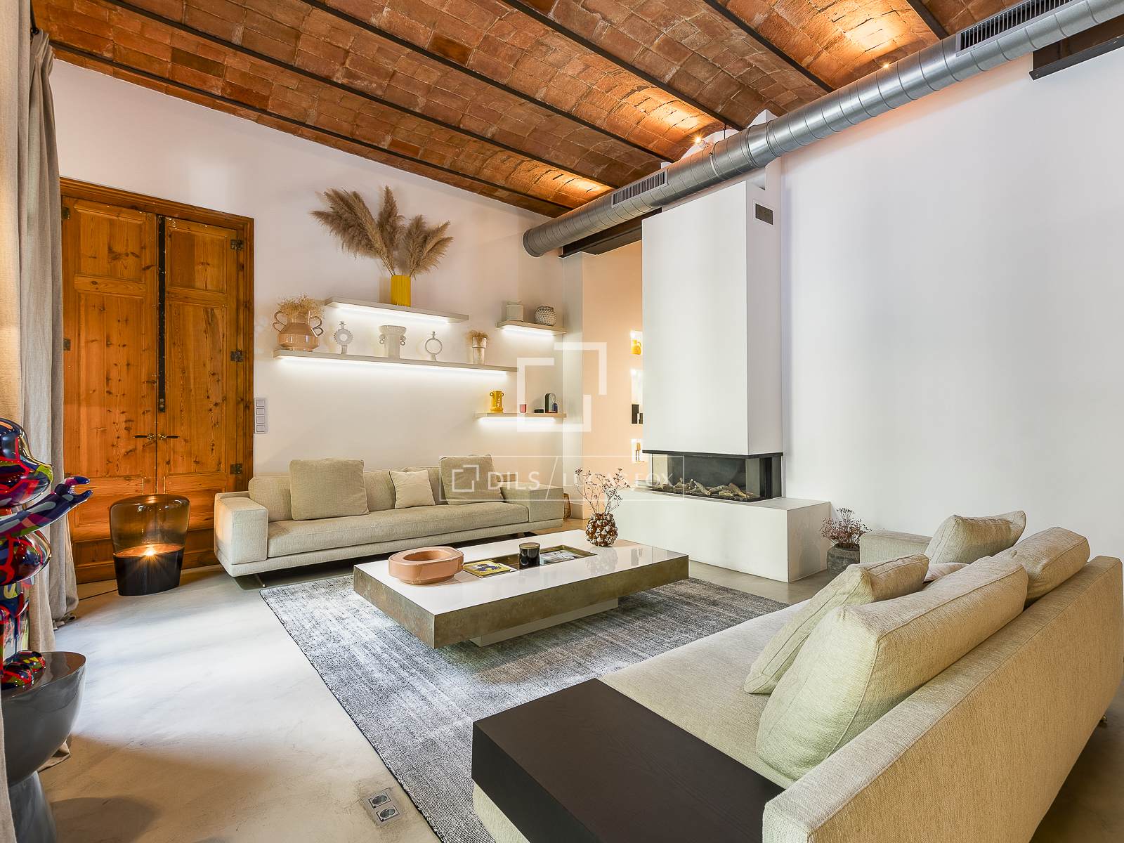 Apartamento en Barcelona, España 5 dormitorios, 309 m2 No. 150973