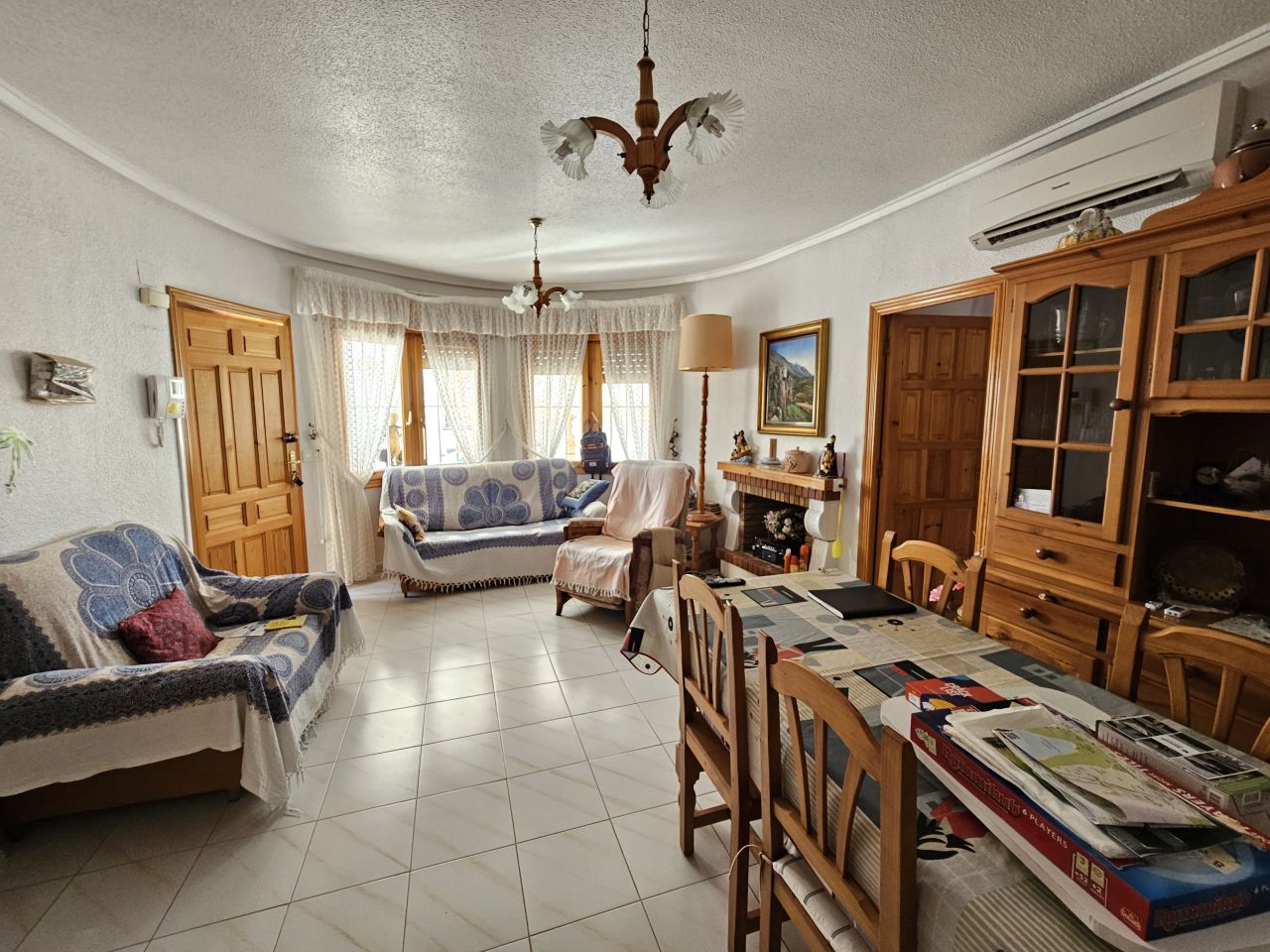 Villa a Rojales, Alicante, Spagna 3 camere da letto, 170 mq. N° 78853