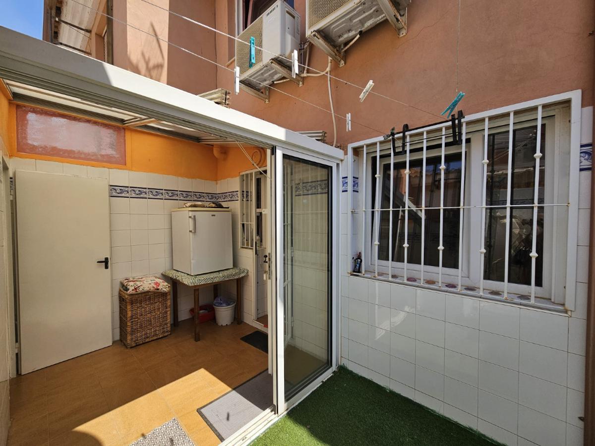 Kaupunkipientalo Torre de la Horadada, Alicante, Espanja 4 makuuhuonetta, 145 m2 No. 148916
