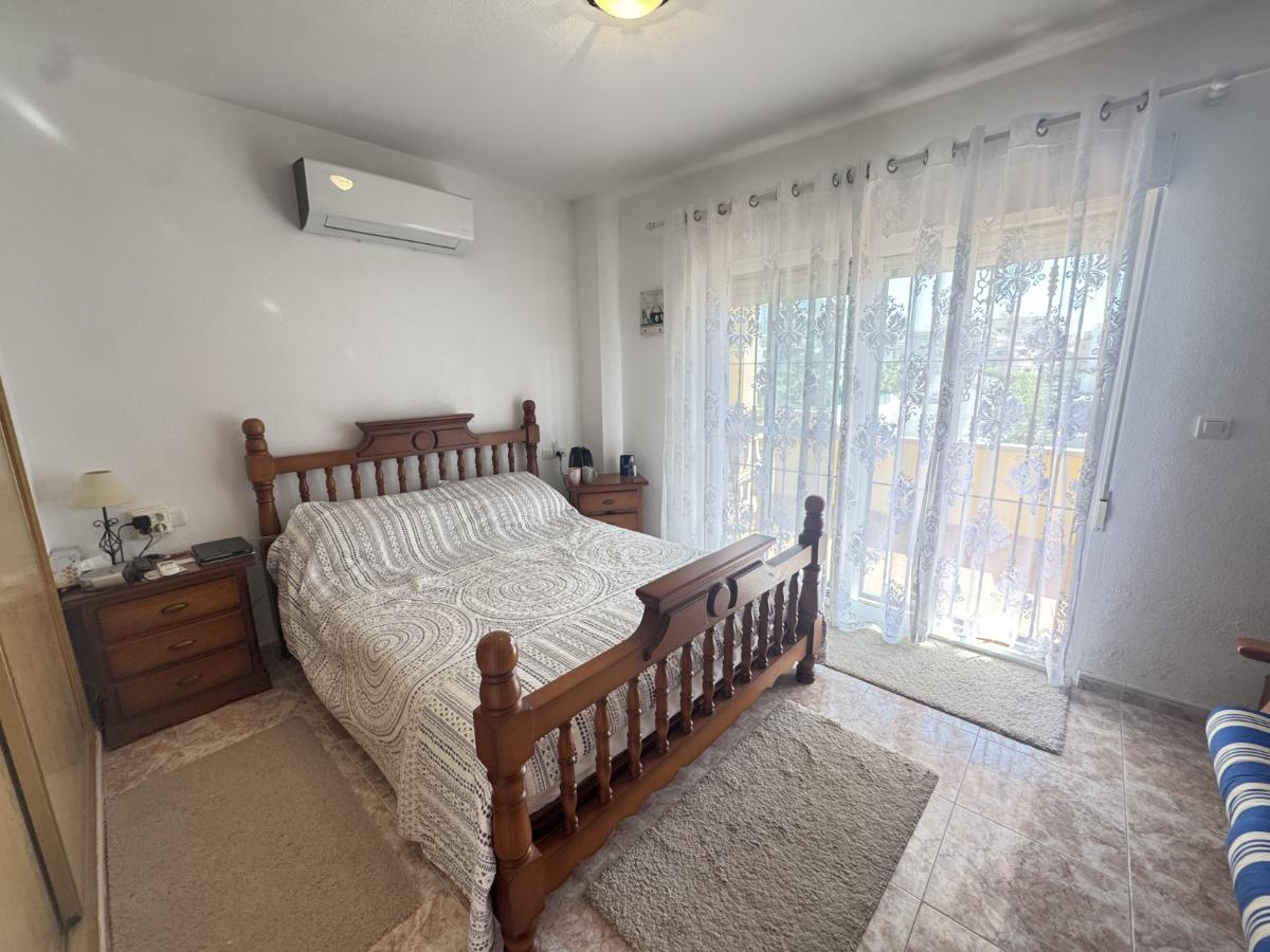 Villa in Villamartin, Alicante, Spain 3 bedrooms, 100 sq.m. No. 148921