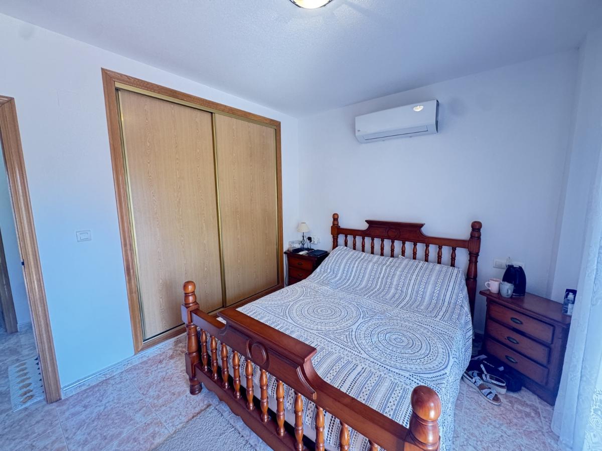 Villa in Villamartin, Alicante, Spain 3 bedrooms, 100 sq.m. No. 148921