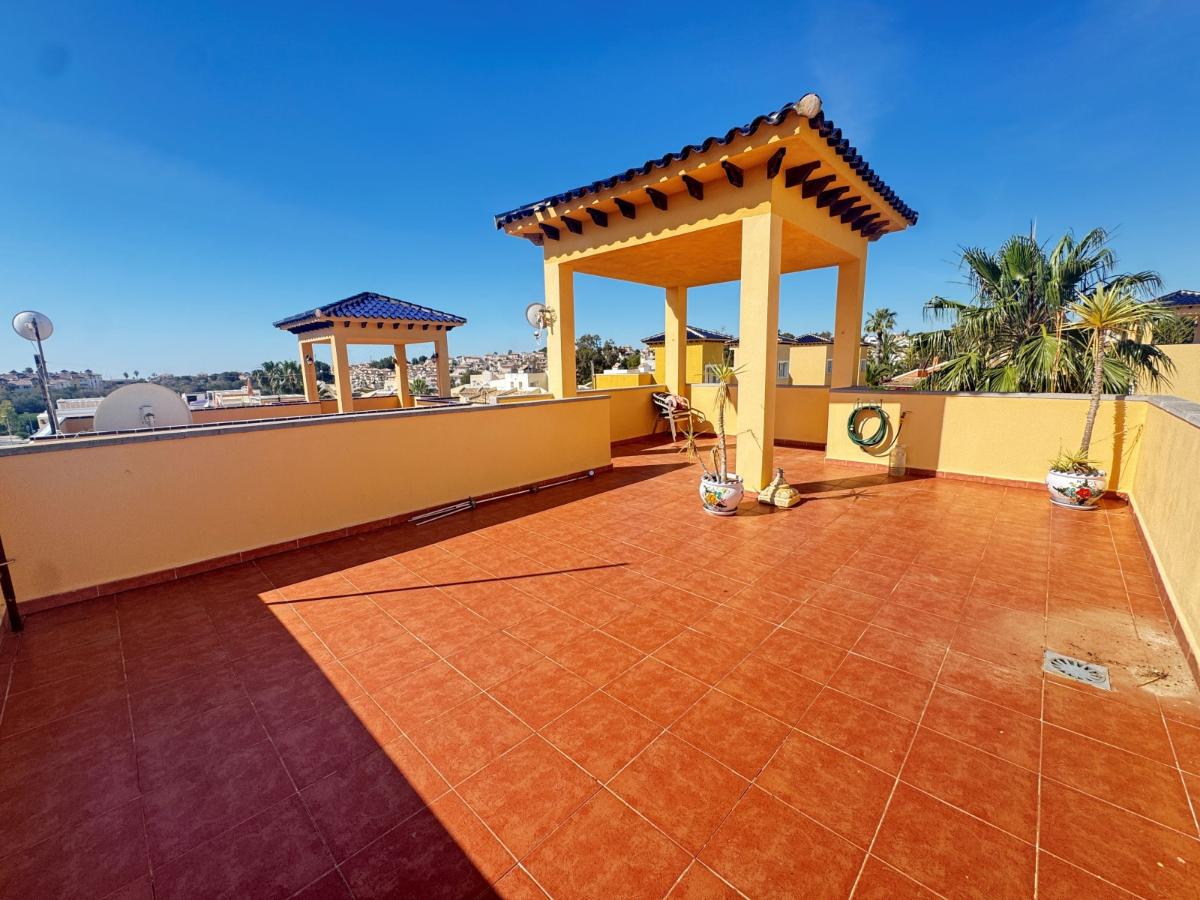 Villa in Villamartin, Alicante, Spain 3 bedrooms, 100 sq.m. No. 148921