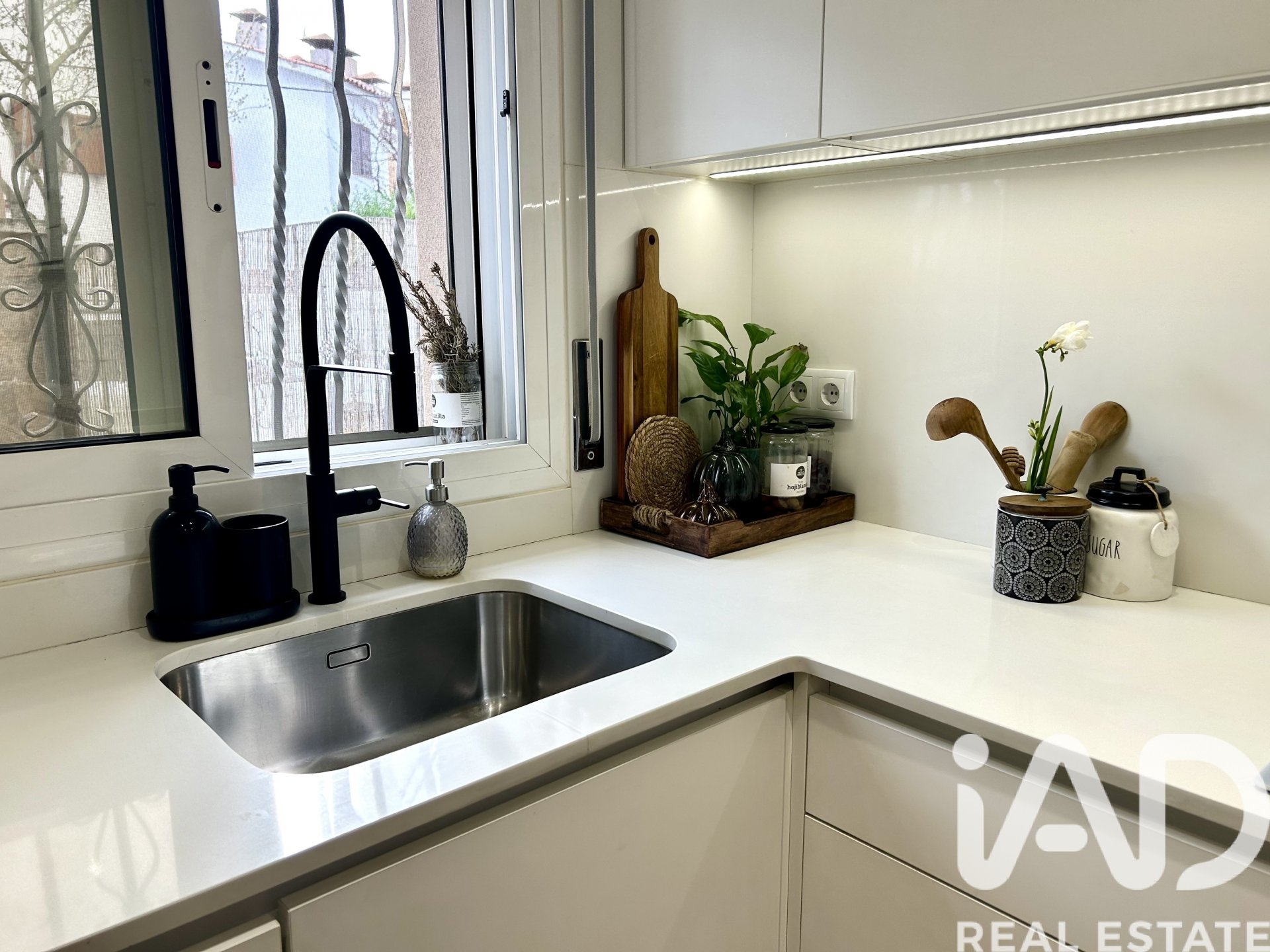 Wohnung in Cerdanyola Del Valles, Barcelona, Spanien 4 Schlafzimmer, 103 m2 Nr. 172975