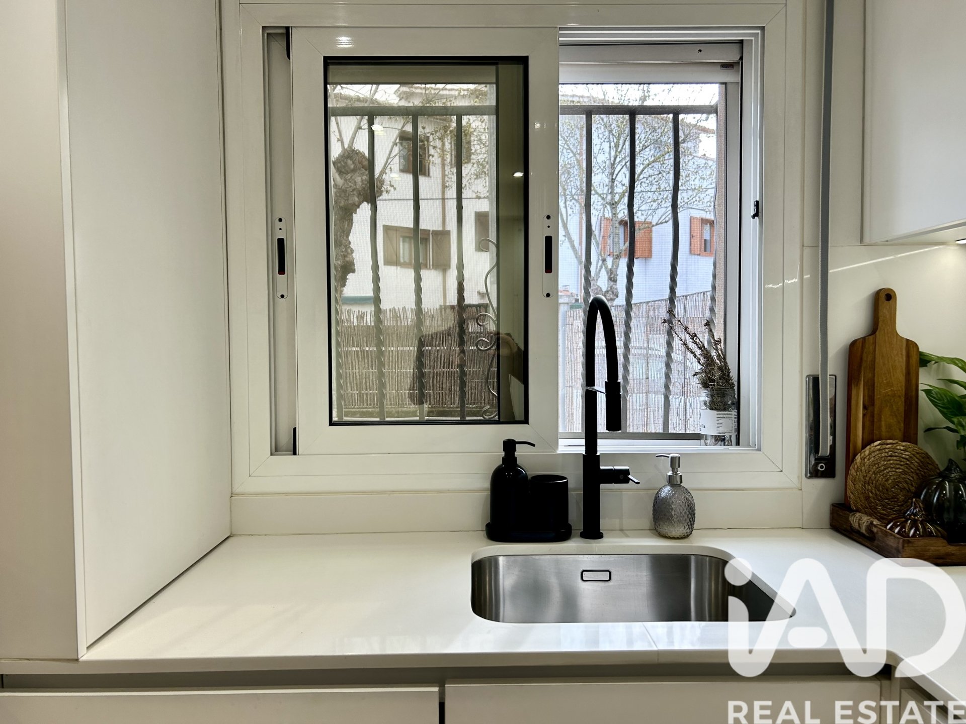 Wohnung in Cerdanyola Del Valles, Barcelona, Spanien 4 Schlafzimmer, 103 m2 Nr. 172975