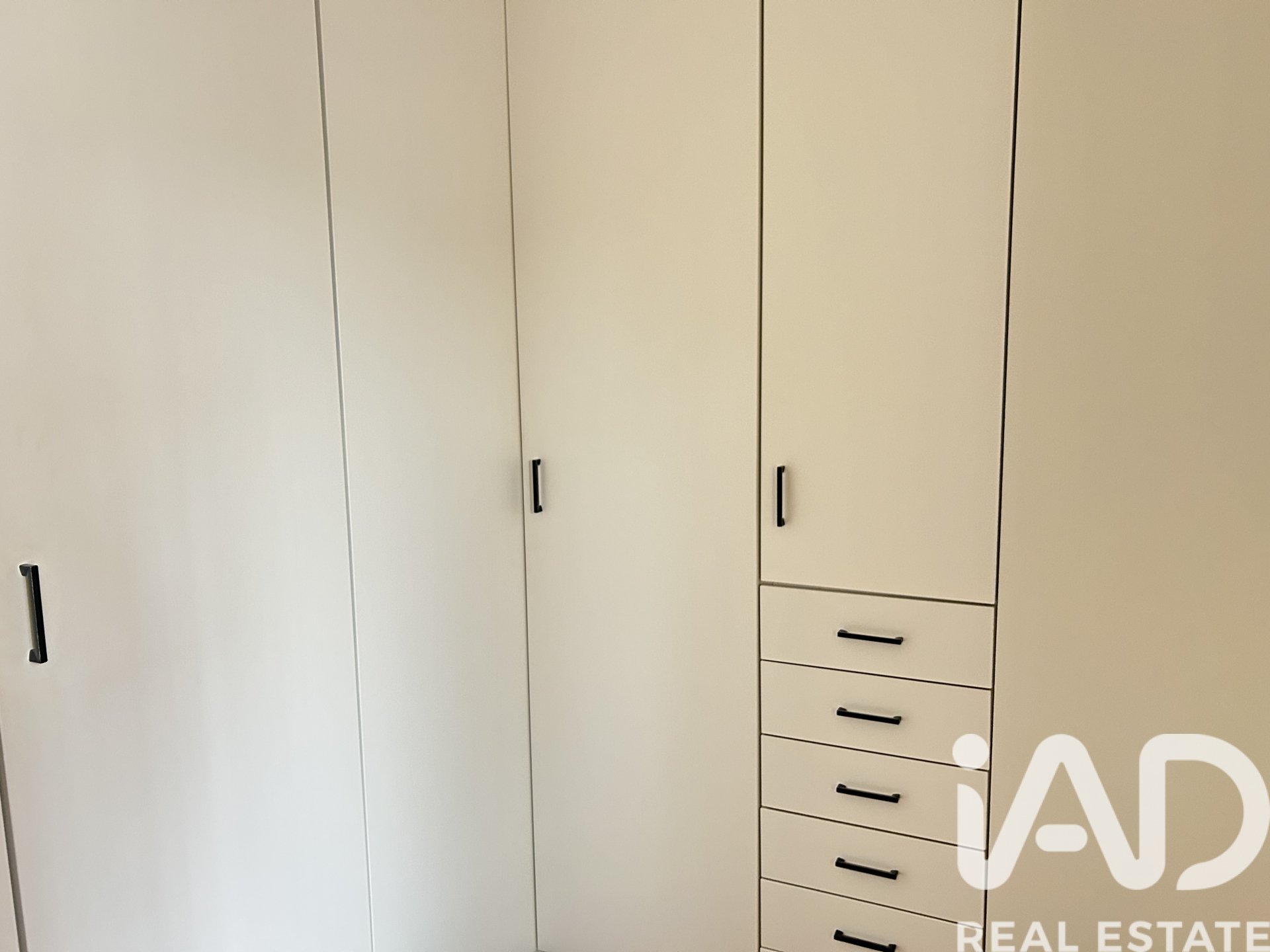 Wohnung in Cerdanyola Del Valles, Barcelona, Spanien 4 Schlafzimmer, 103 m2 Nr. 172975
