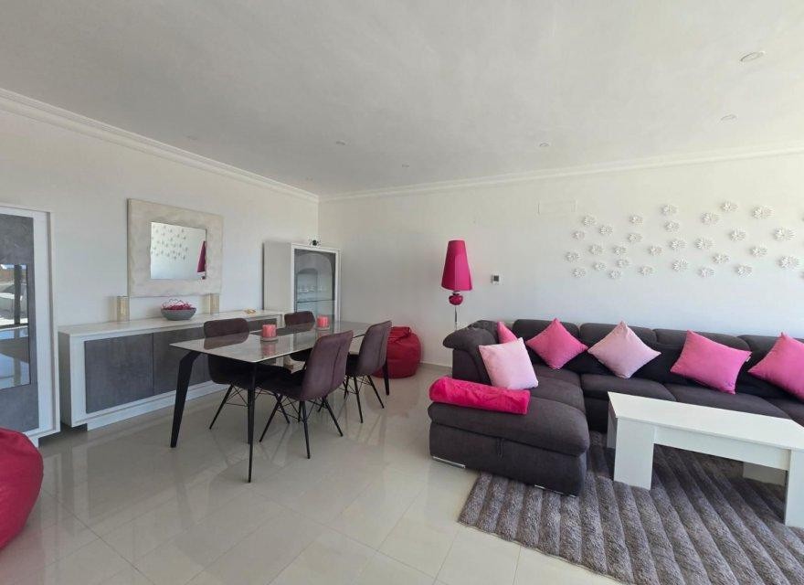 Villa i Tenerife, Spanien 3 sovrum, 350 kvm. Nr. 194732