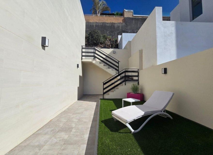 Villa i Tenerife, Spanien 3 sovrum, 350 kvm. Nr. 194732