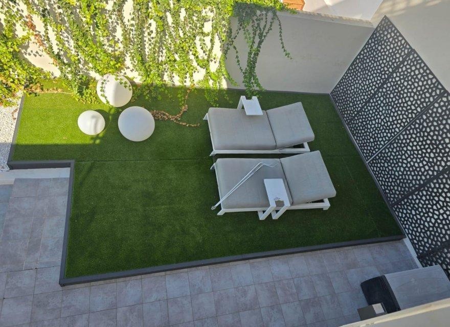Villa i Tenerife, Spanien 3 sovrum, 350 kvm. Nr. 194732