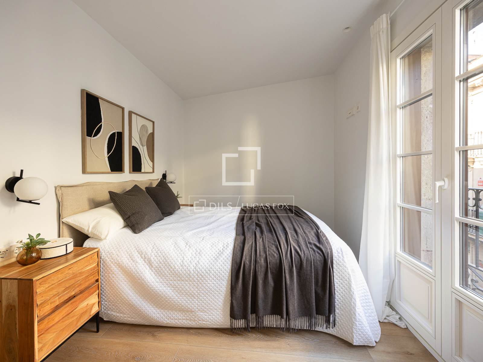 Apartment in Barcelona, Spain 3 bedrooms, 108 sq.m. No. 150771