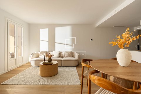 Wohnung in Barcelona, Spanien 3 Schlafzimmer, 120 m2 Nr. 150773