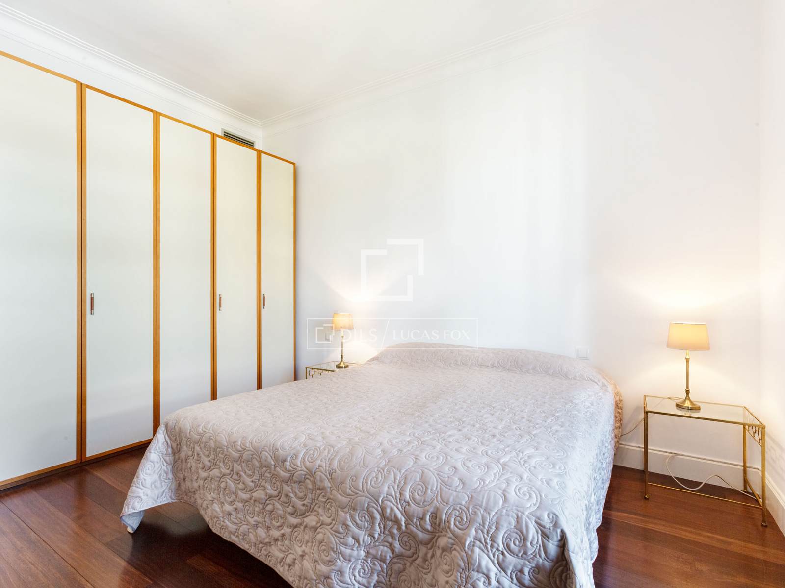 Wohnung in Barcelona, Spanien 5 Schlafzimmer, 255 m2 Nr. 150769
