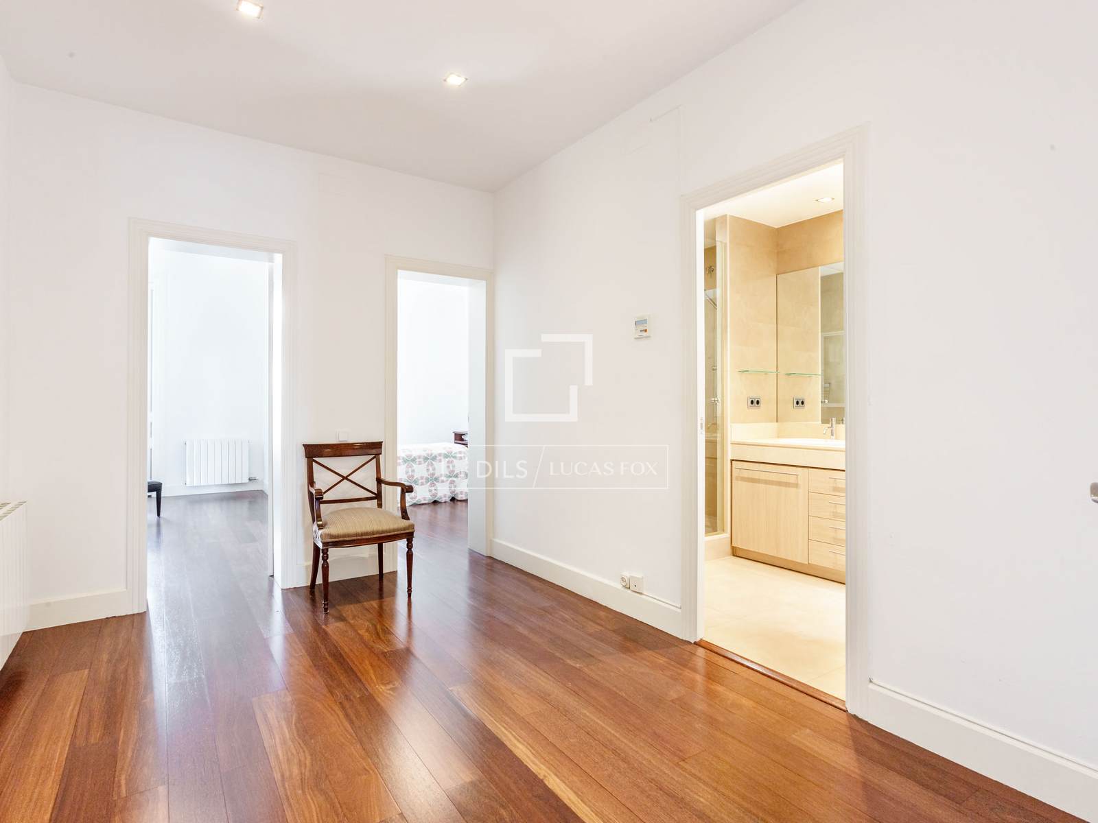 Wohnung in Barcelona, Spanien 5 Schlafzimmer, 255 m2 Nr. 150769