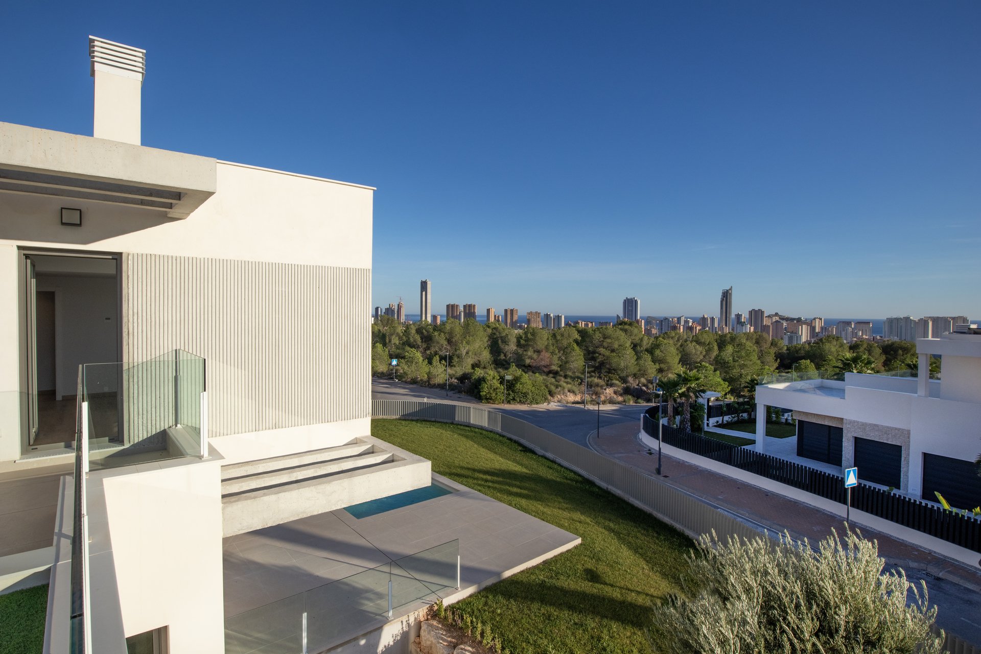Huvila Finestrat, Alicante, Espanja 4 makuuhuonetta, 244 m2 No. 156387